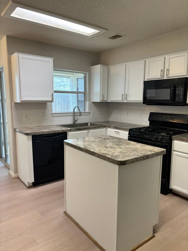 Photo - 22531 Goss Spring Ct