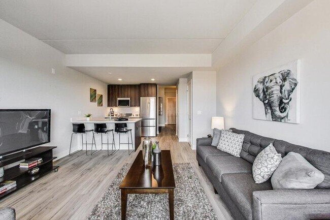 Photo - 1 bedroom in Chicago IL 60610 Unit 402