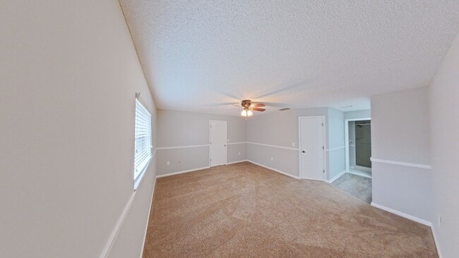 Photo - Charming 2 Bed, 2 Bath with Garage and Poo...