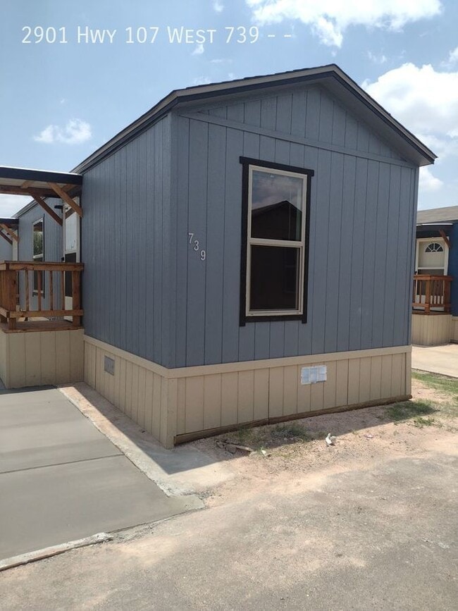 Photo - 2901 TX-107 House