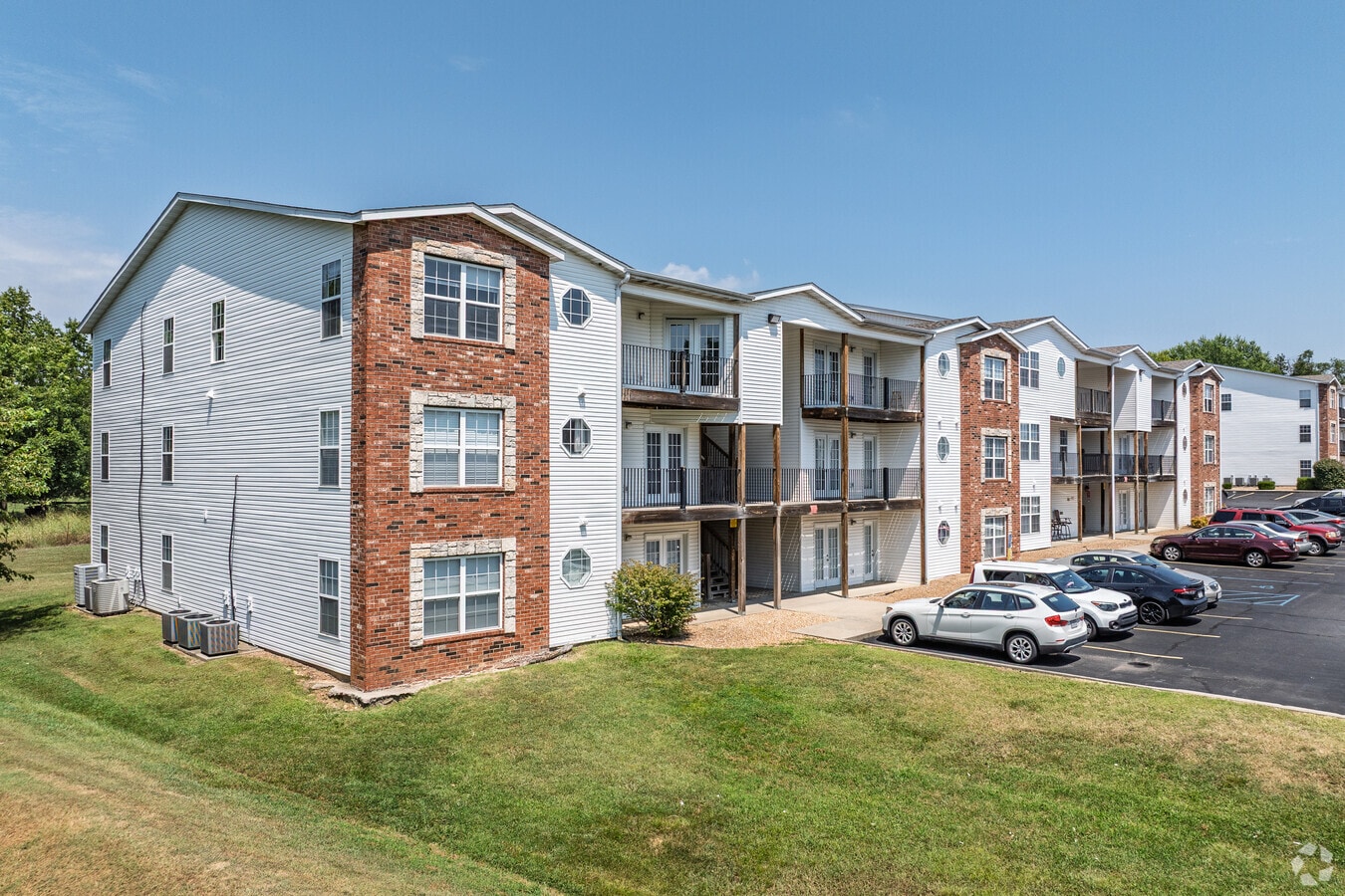Photo - Springhill Falls Apartments