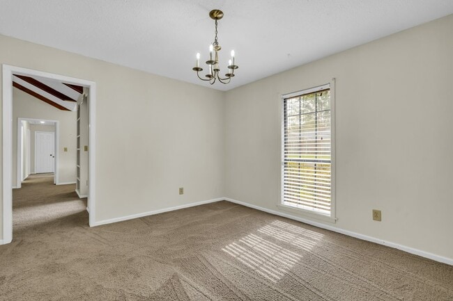 Photo - 2804 Plum Rd