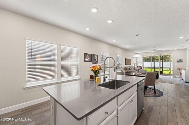 Photo - 148 Sweet Oak Wy