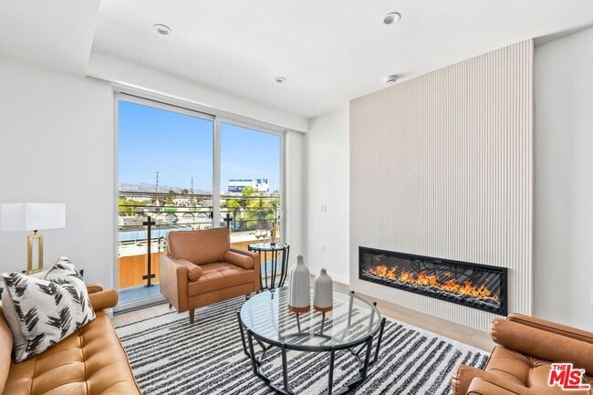 Photo - 1414 S Beverly Dr Unidad 302