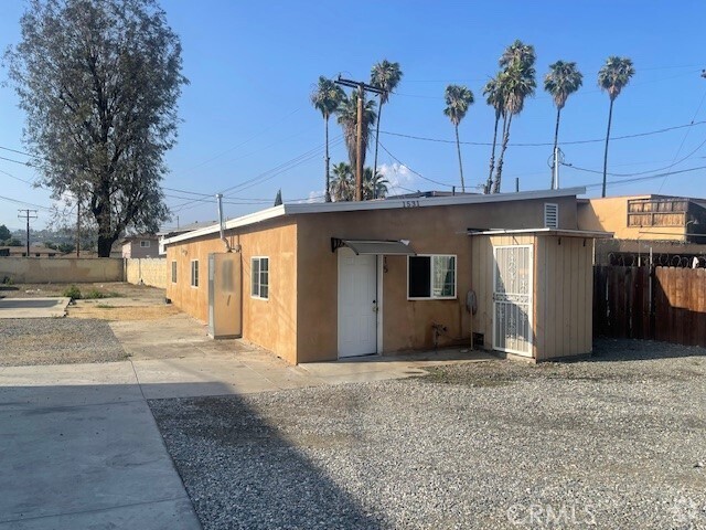 Building Photo - 1531 W Holt Ave Rental