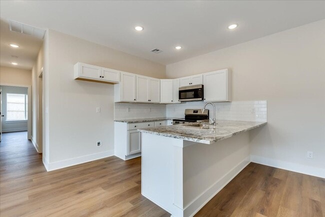 Photo - 103 Mendocino Ct