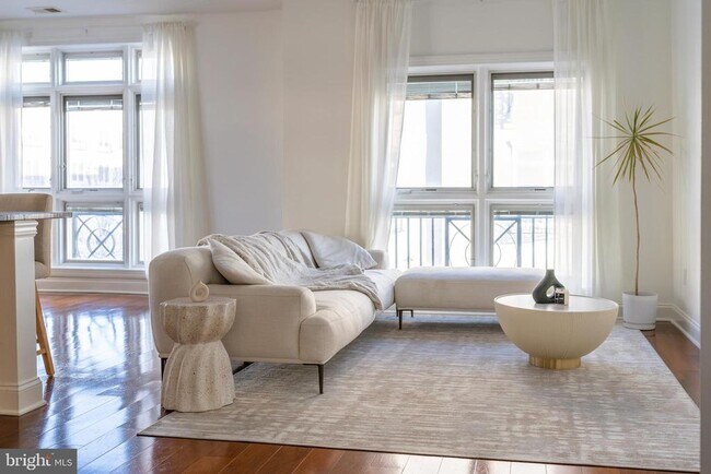 Photo - 2350 NJ-33 Unit 204