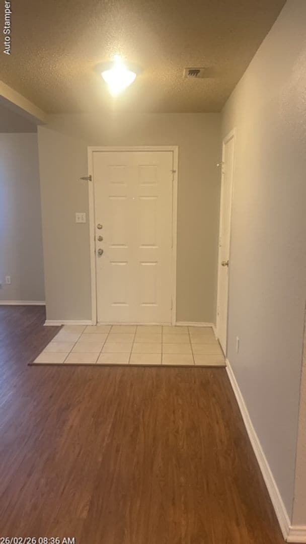 Photo - 2913 Vicksburg Ln