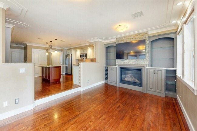 Photo - 184 K St