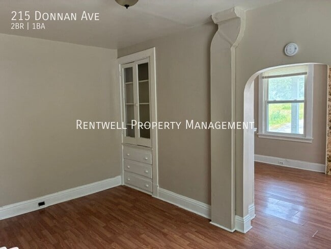 215 Donnan Ave