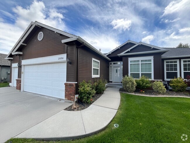 Building Photo - 2030 N Springland Pl Rental