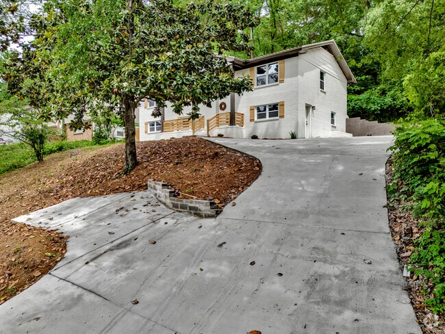 Building Photo - 917 S Forrest Dr Rental