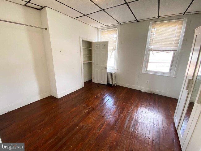 Photo - 534 E Indiana Ave