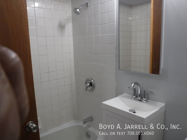 Photo - 12401 Honore-041 05 Unidad 041 05