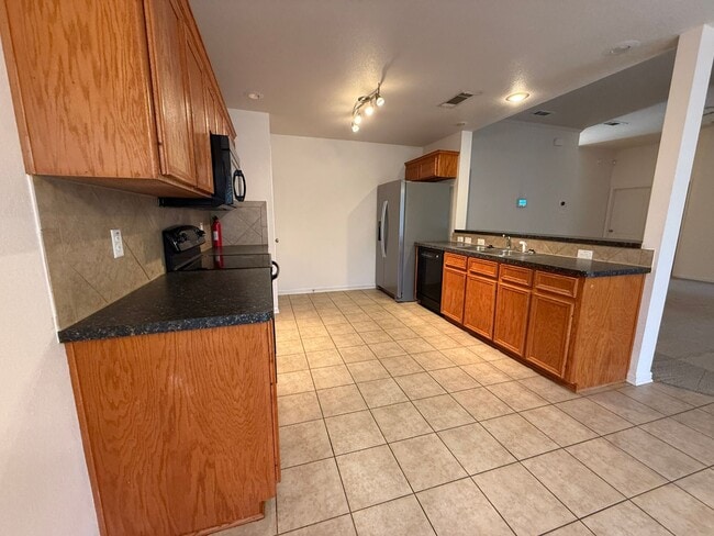 Photo - 3601 Salt Fork Dr