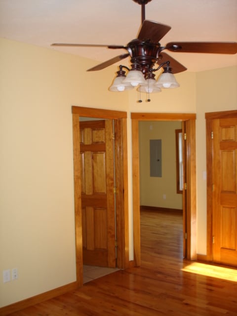 Photo - 614 W Kirkwood Ave