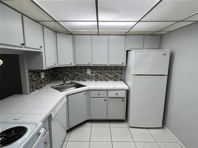 Photo - 2700 Coconut Bay Ln Unit 429 (2K)