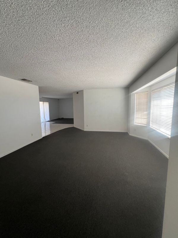 Photo - 17495 Melba Dr E