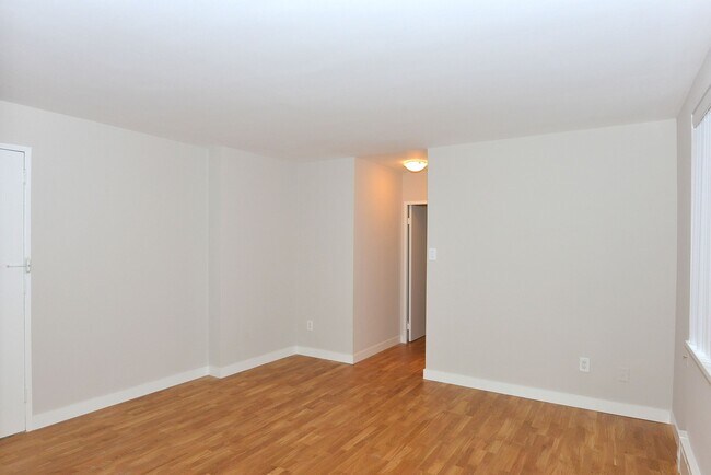 Photo - 263 Russell Hill Rd Unit 702