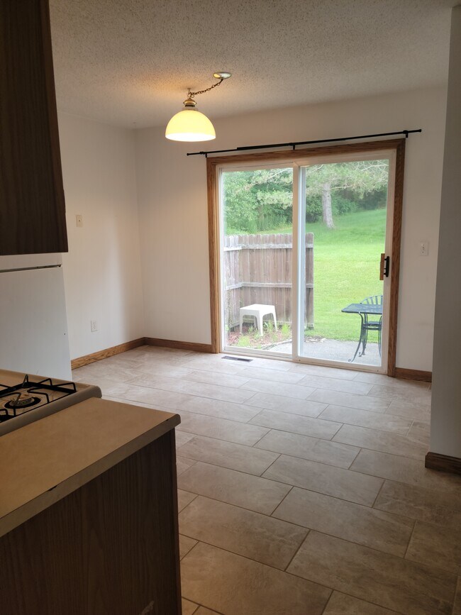 Photo - 5362 Cider Mill Rd