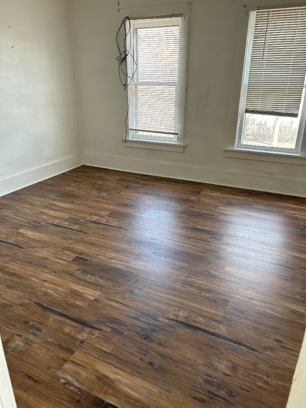 Photo - 410 8th St S