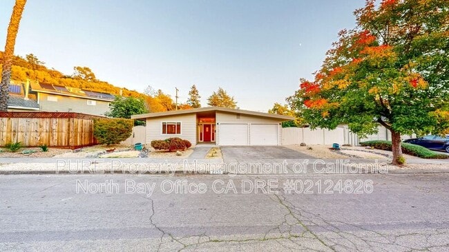 Building Photo - 2450 Grosse Ave