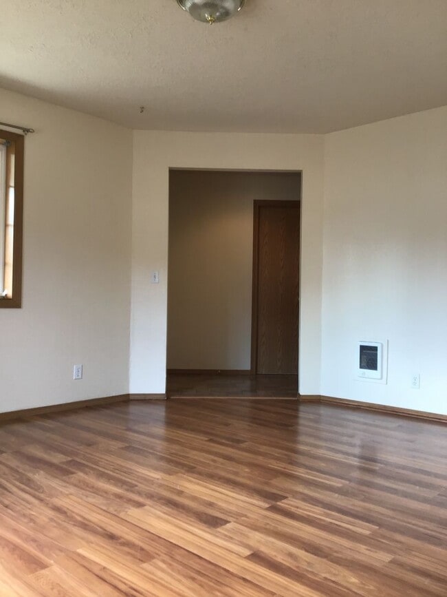 Photo - Silverton Duplex #13146 Unit 1021