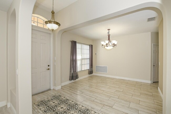 Photo - 1273 Scarlet Oak Cir