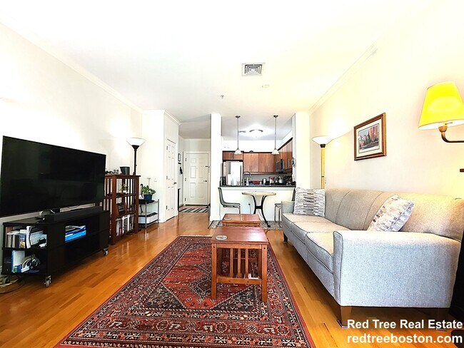 Photo - 35 Commonwealth Ave Unidad U201-1-bed
