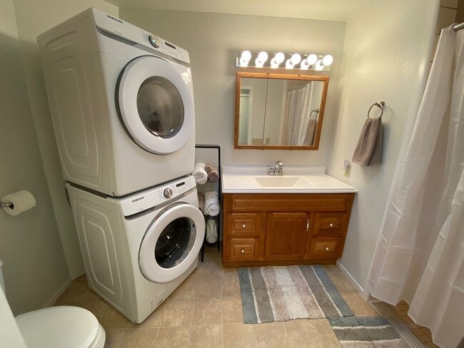 Photo - 3979 Stevensville River Rd