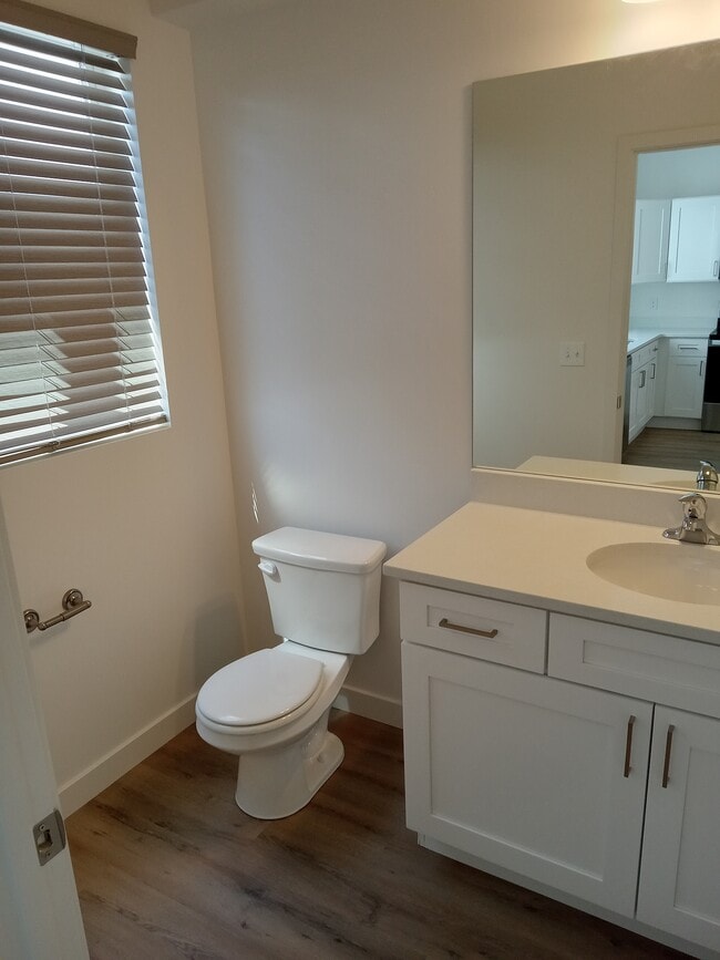 Photo - 238 W Paramount Ave