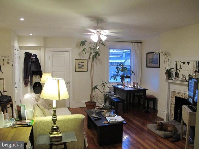 Photo - 1209 Spruce St Apartment Unit 3F