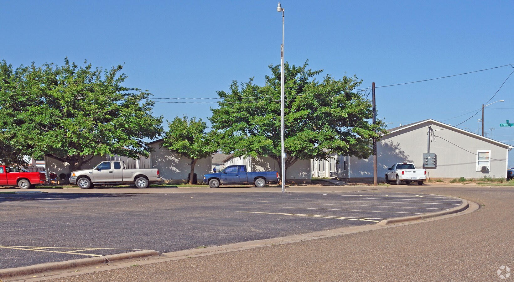 Photo - Foxhole Apartments