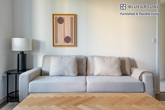 Photo - 3301 Innovation Wy Unidad FL4-ID1852