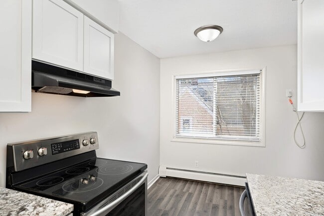 Photo - 3625 Aldrich Ave S Unit 301