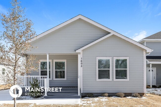 Building Photo - 1605 Daniel St