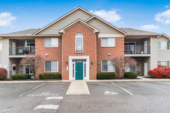 Building Photo - 757 Spring Valley Dr