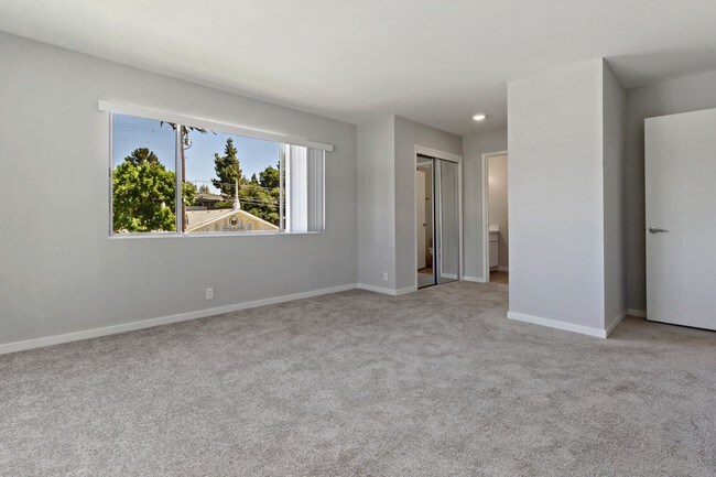 Maplewood Apartments