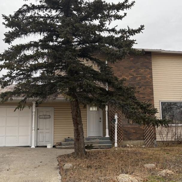 Photo - 3 bedroom in Grande Prairie AB T8V 3R2
