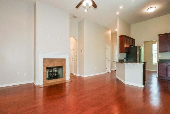 Photo - 140 Hidden Meadows Ln