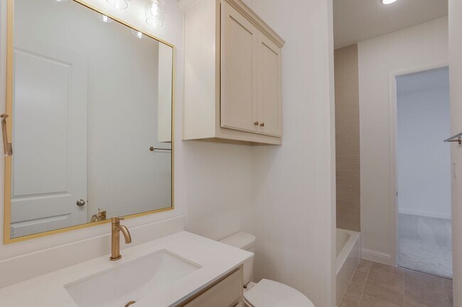 Photo - 4 Bedroom 2 Bath in Parks of Aledo- New Home