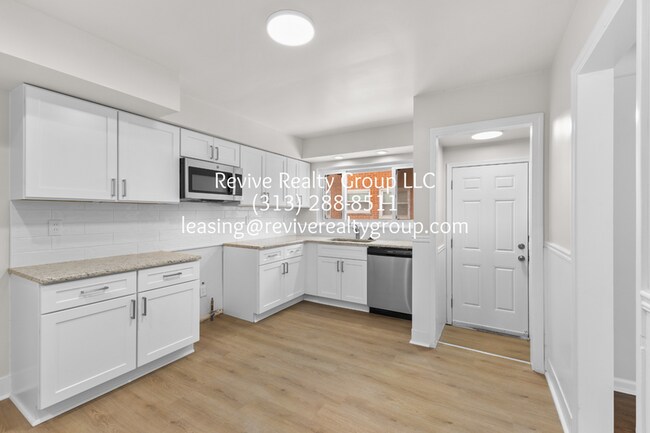 Photo - 20241 Kentfield St