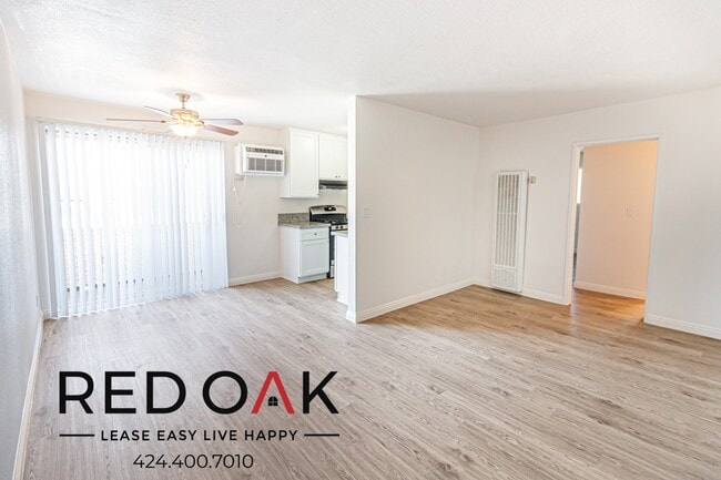 Building Photo - 7947 Reseda Blvd Unit 89