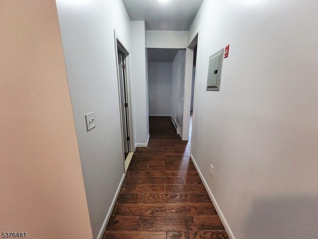 Photo - 116 Smith St Unit 2