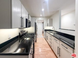 Photo - 330 S Barrington Ave