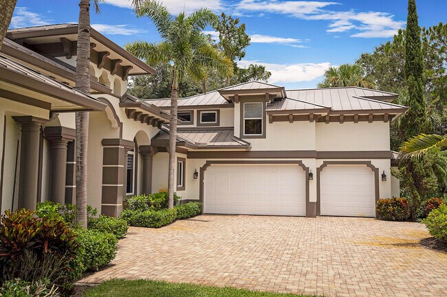 Photo - 1296 SE Colony Way