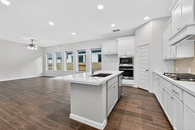 Photo - 407 Big Pne Trl