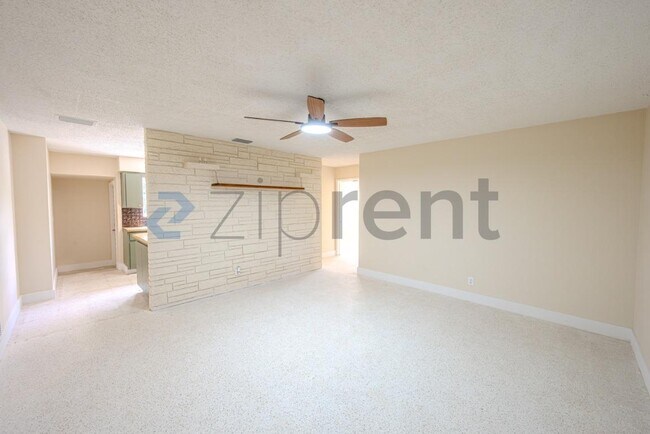 Unit B (Main House)