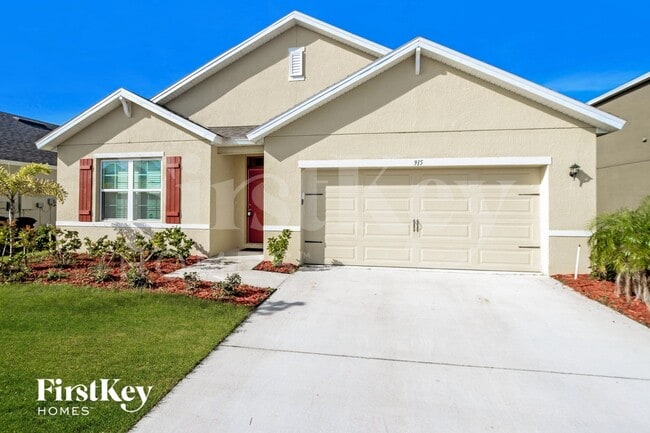 Photo - 915 Newton Cir