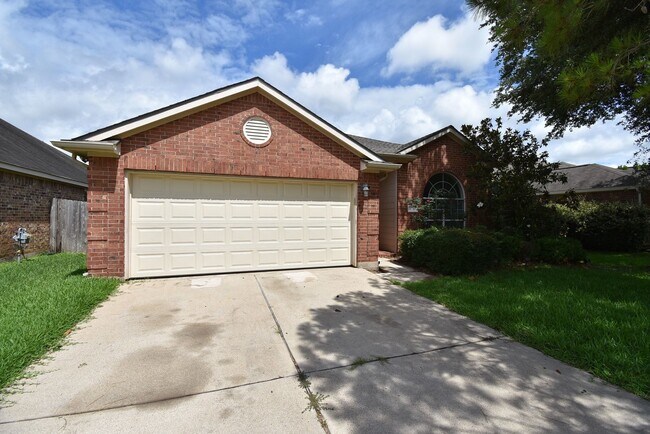 Photo - 128 Long Canyon Ln